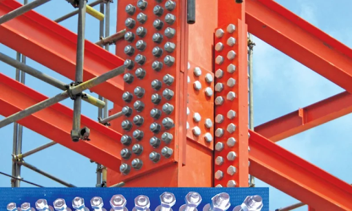 Sambungan baut dibuat dengan menghubungkan dua bagian