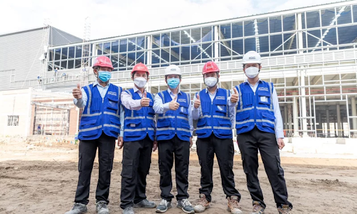 Solusi untuk Menjamin Keselamatan Kerja dalam Konstruksi Bangunan Baja Pra-Rekayasa