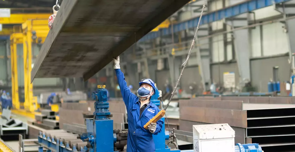 pre manufactured steel buildings construction process